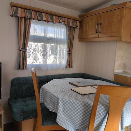 L&g FAMILY HOLIDAYS 8 BERTH SEALANDS MAX 4 ADULTS Ingoldmells Exterior foto